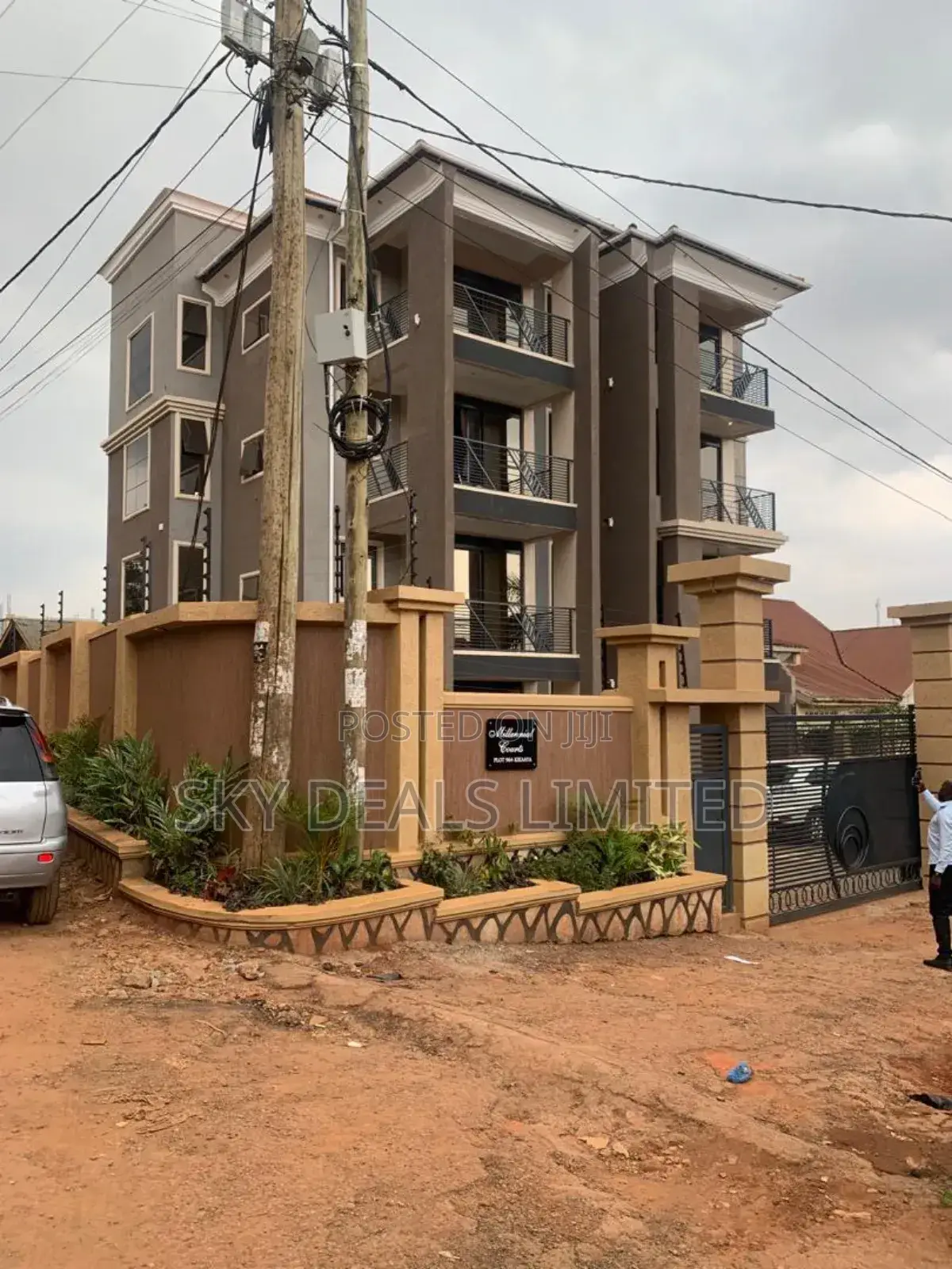 3bdrm Apartment in Kisaasi, Nakawa for sale in Nakawa