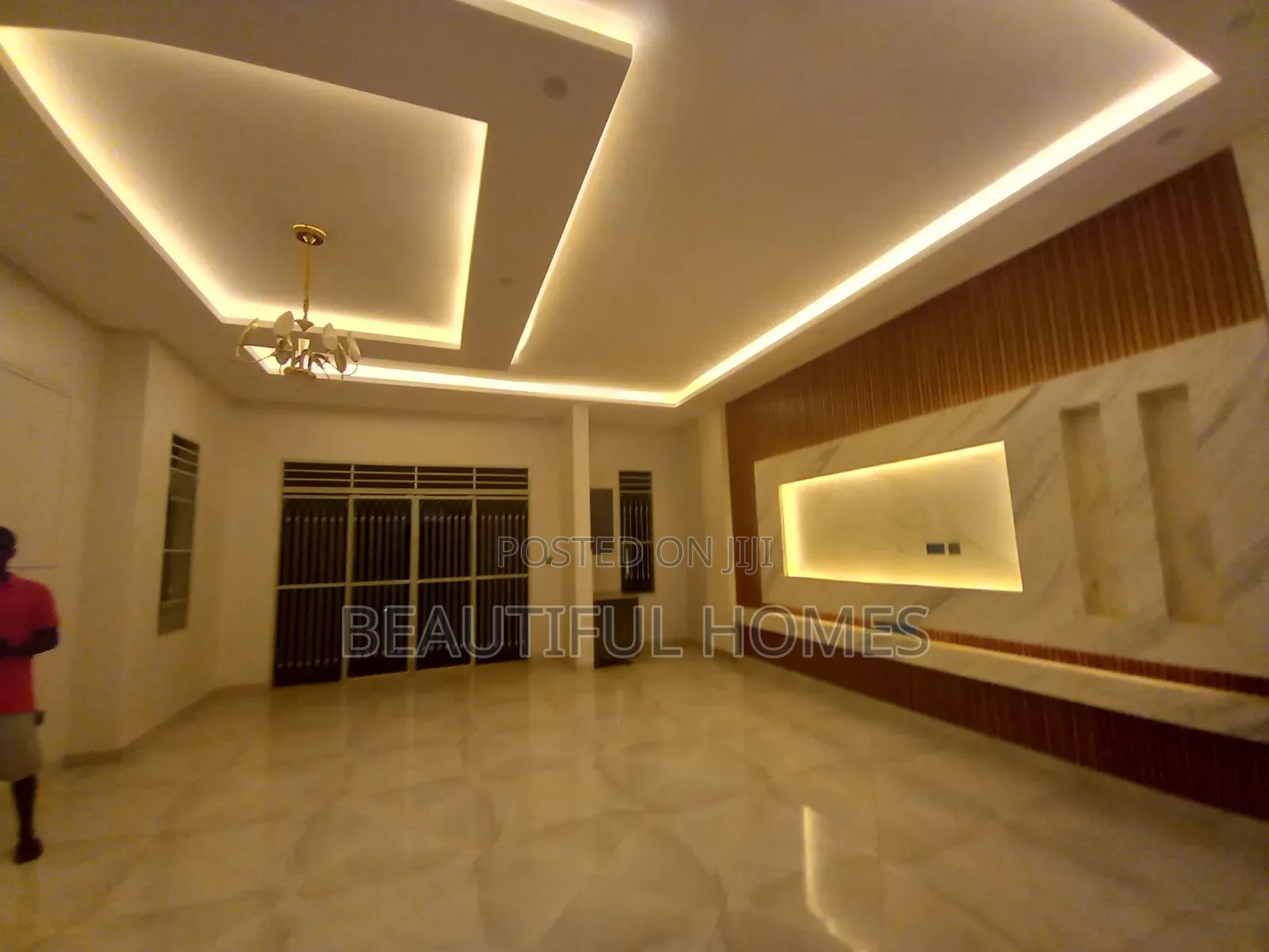 Furnished 6bdrm House in Kira for sale in Kira
