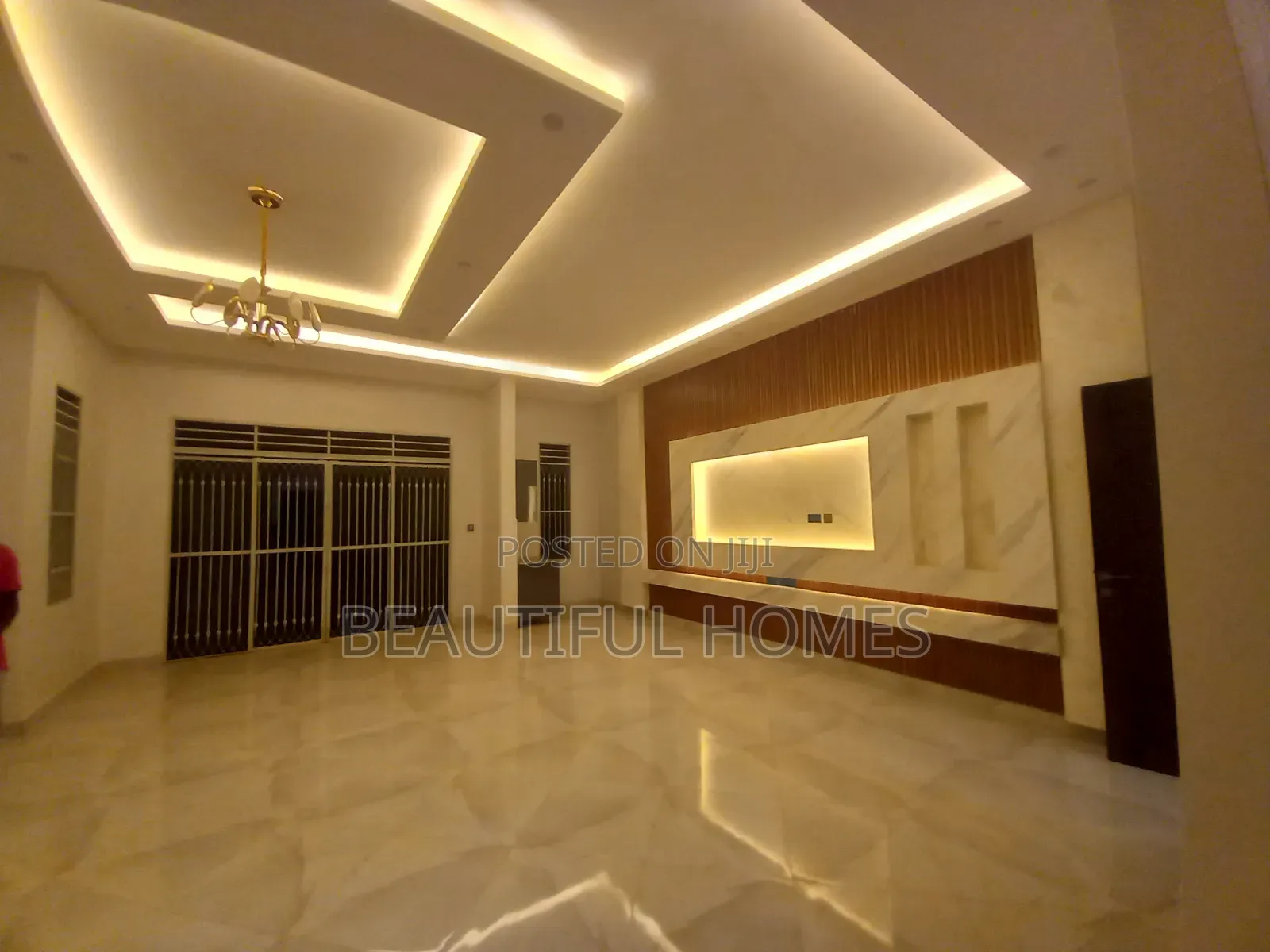 Furnished 6bdrm House in Kira for sale in Kira