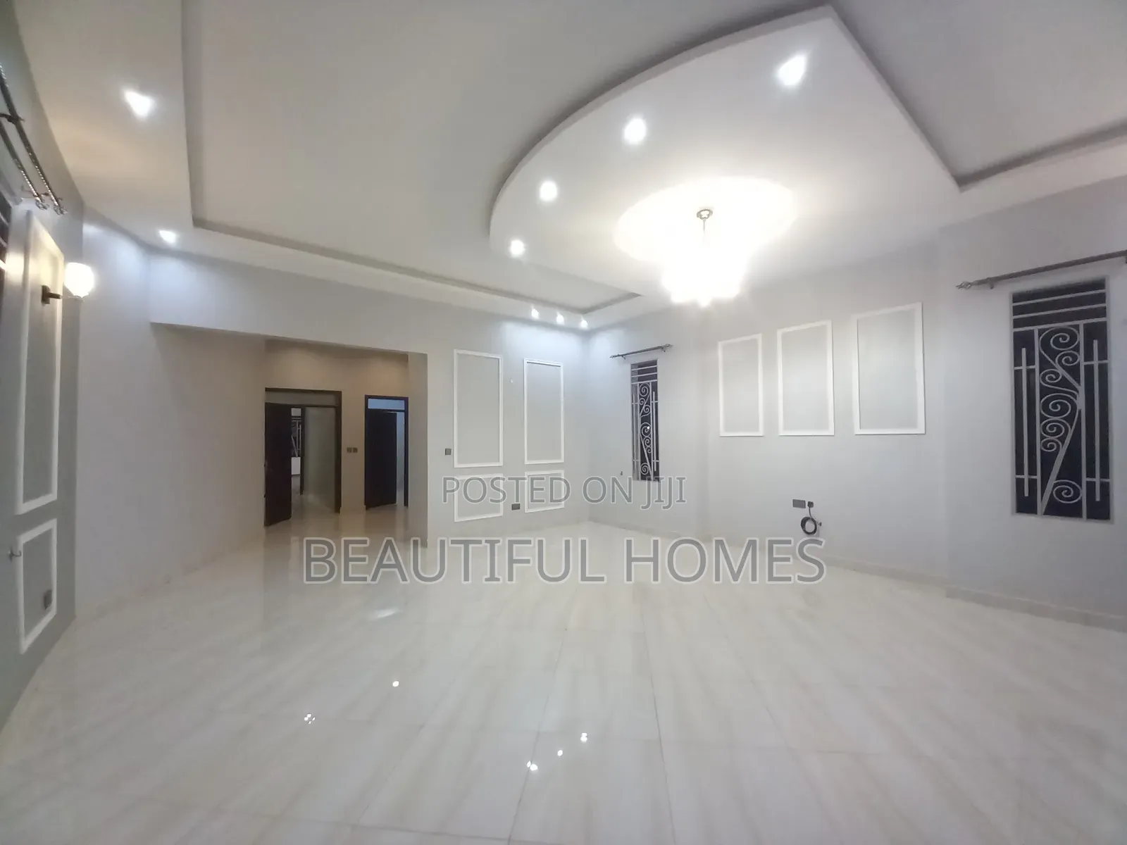 Furnished 7bdrm Mansion in Kira for sale in Kira