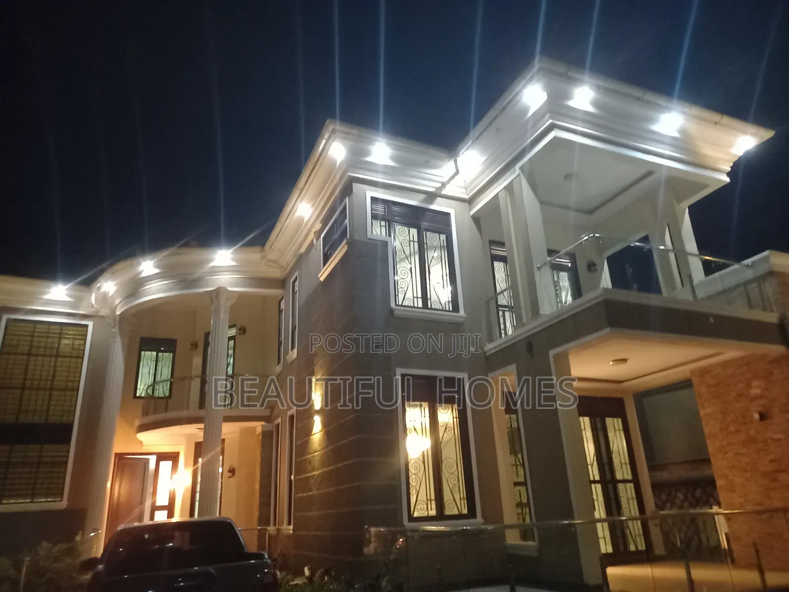 Furnished 7bdrm Mansion in Kira Rich for sale in Kira