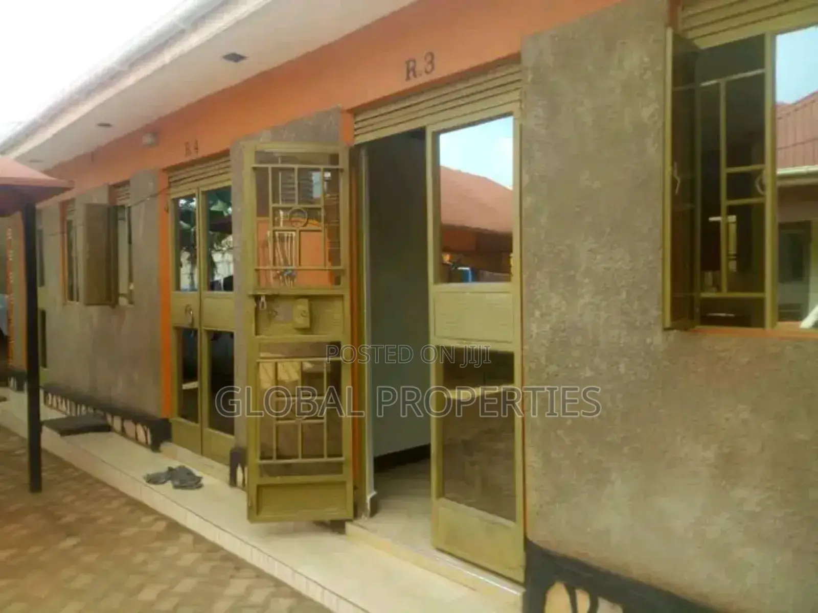1bdrm Bungalow in Bweyogerere, Central Division for rent in Central Division