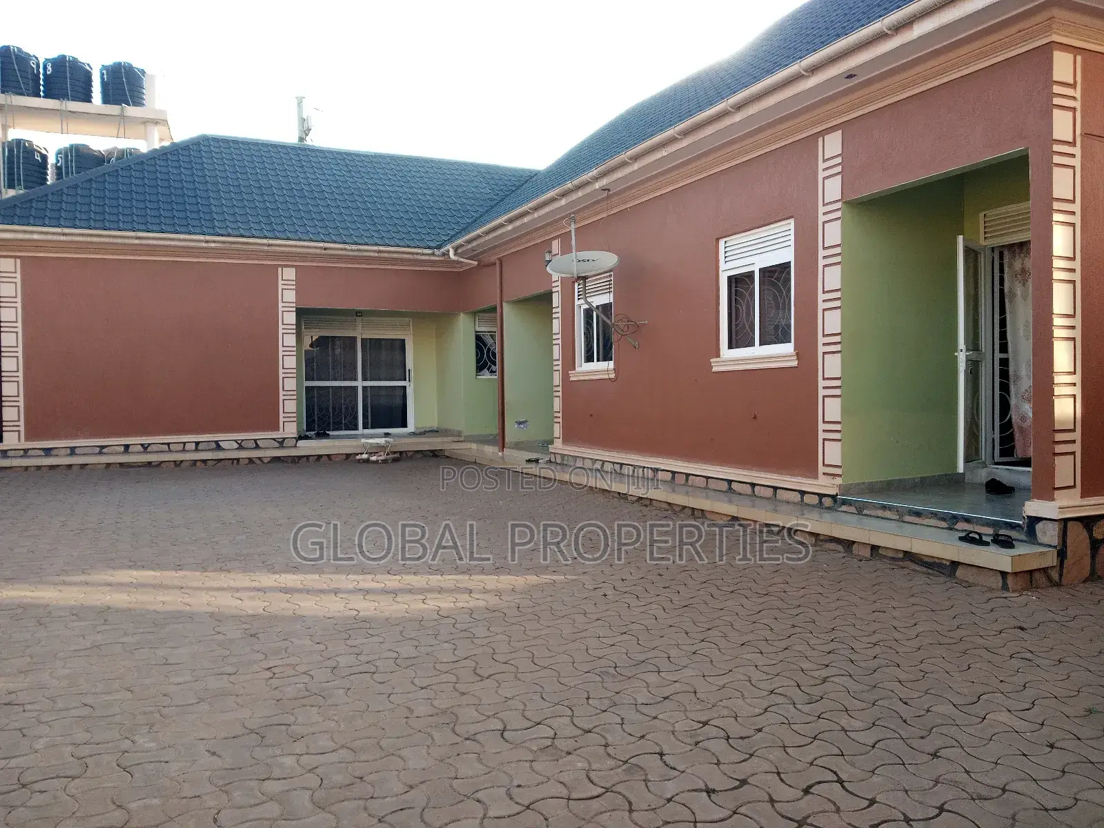1bdrm Bungalow in Kyaliwajala Kira, Central Division for rent in Central Division