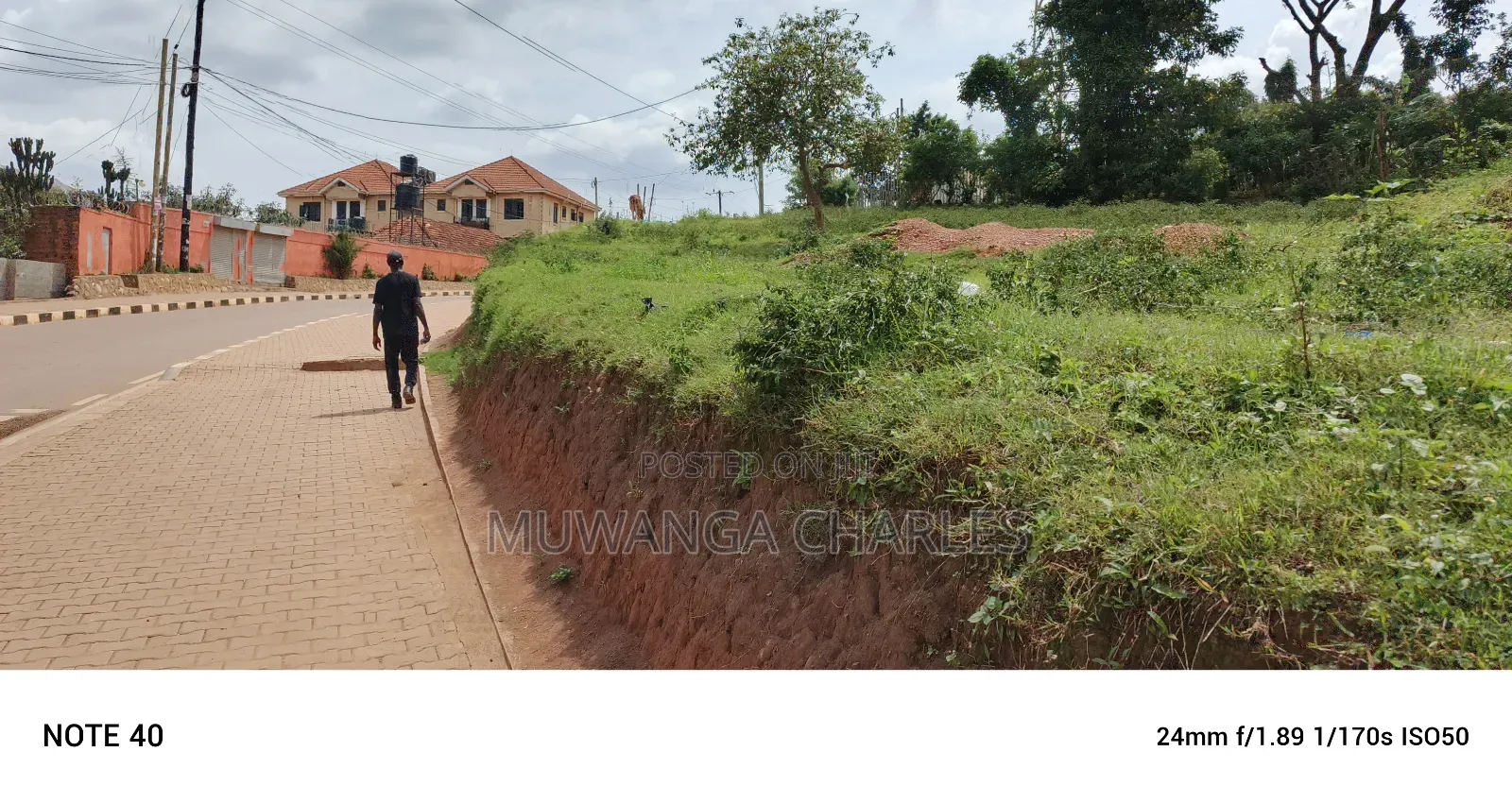 40decimals for Sale in Kanyanya in Central Division