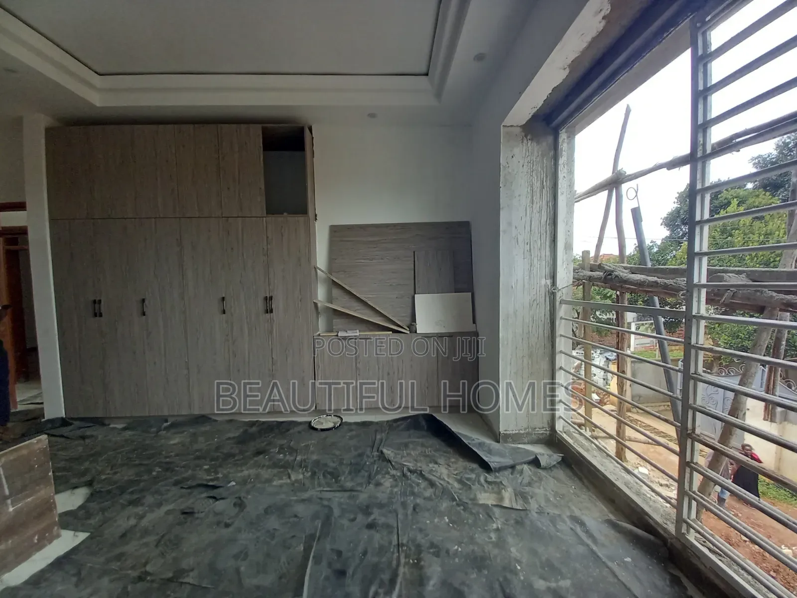 Furnished 4bdrm Duplex in Kira Posh for sale in Kira