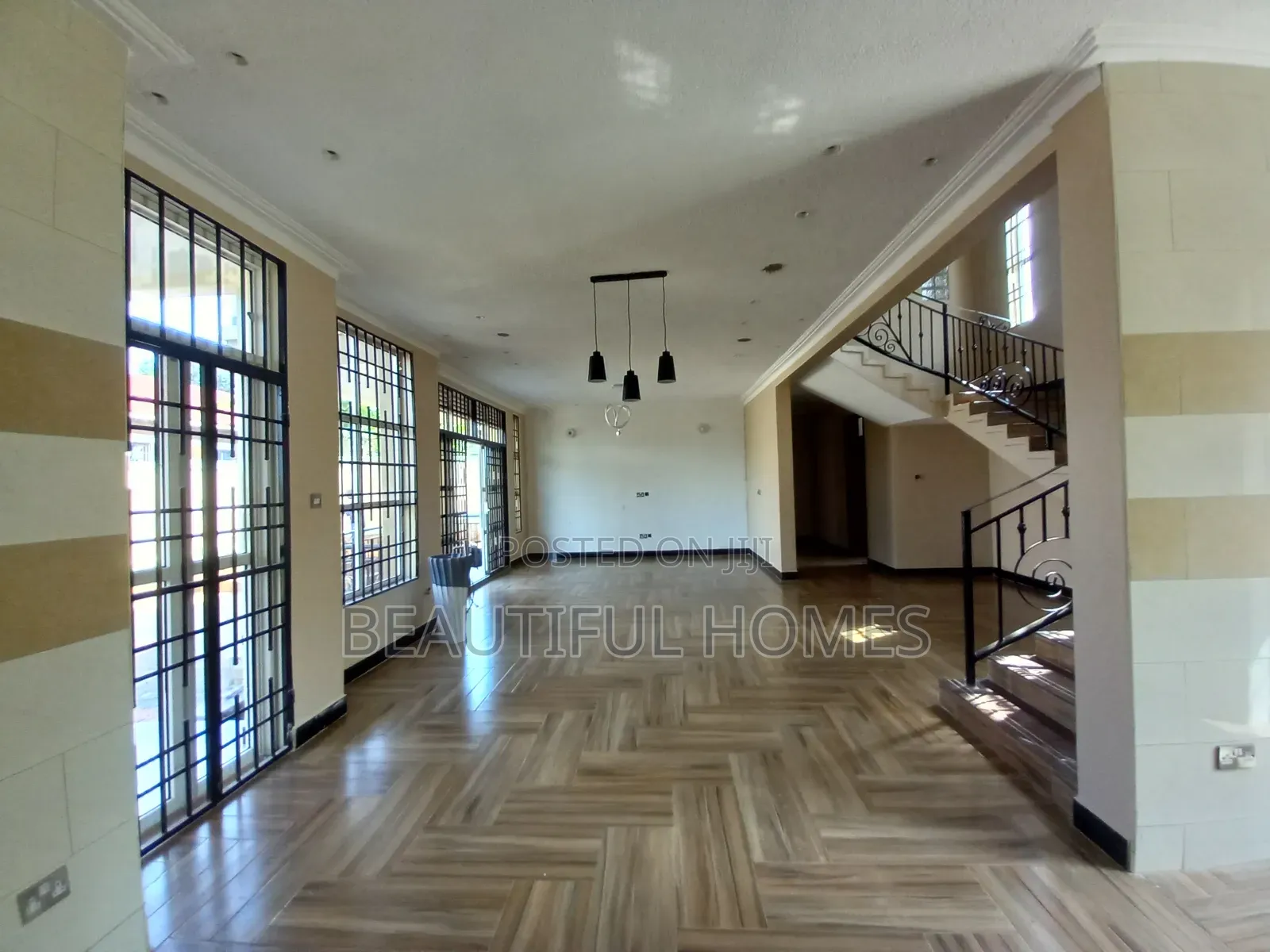 Furnished 5bdrm Mansion in Kyanja, Nakawa for sale in Nakawa