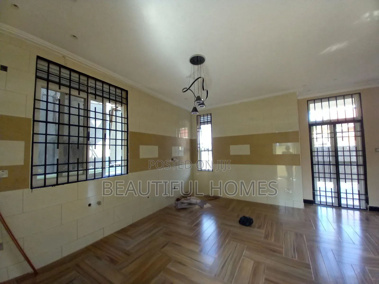 Furnished 5bdrm Mansion in Kyanja, Nakawa for sale in Nakawa