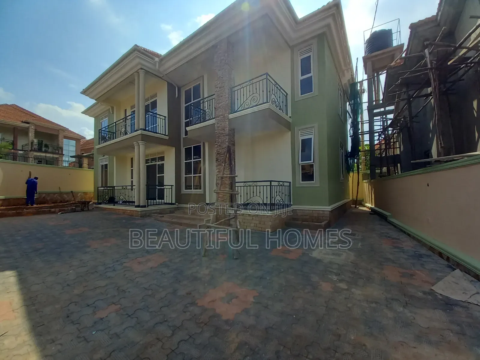 Furnished 5bdrm Duplex in Kyanja, Nakawa for sale in Nakawa