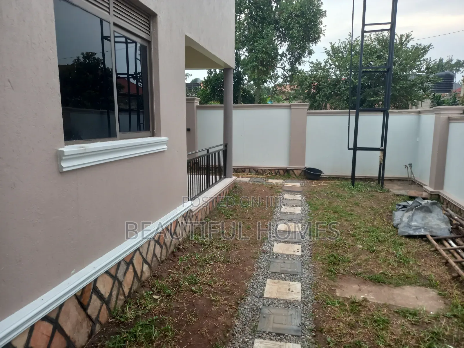 Furnished 4bdrm House in Kira for sale in Kira