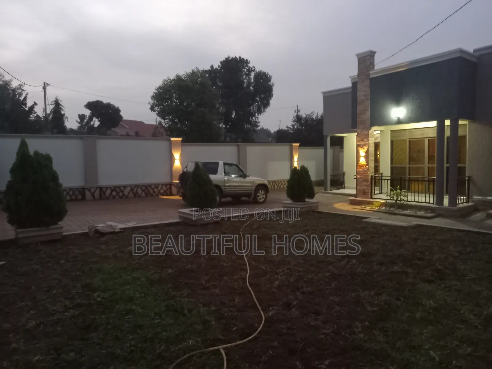 Furnished 4bdrm House in Kira for sale in Kira
