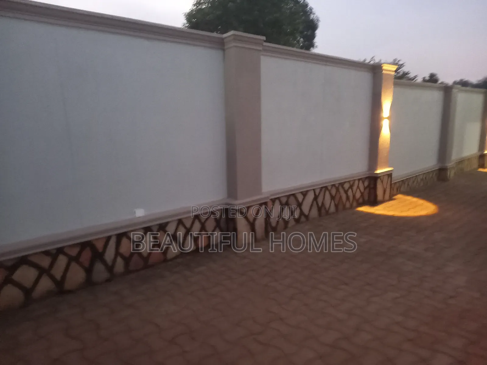 Furnished 4bdrm House in Kira for sale in Kira