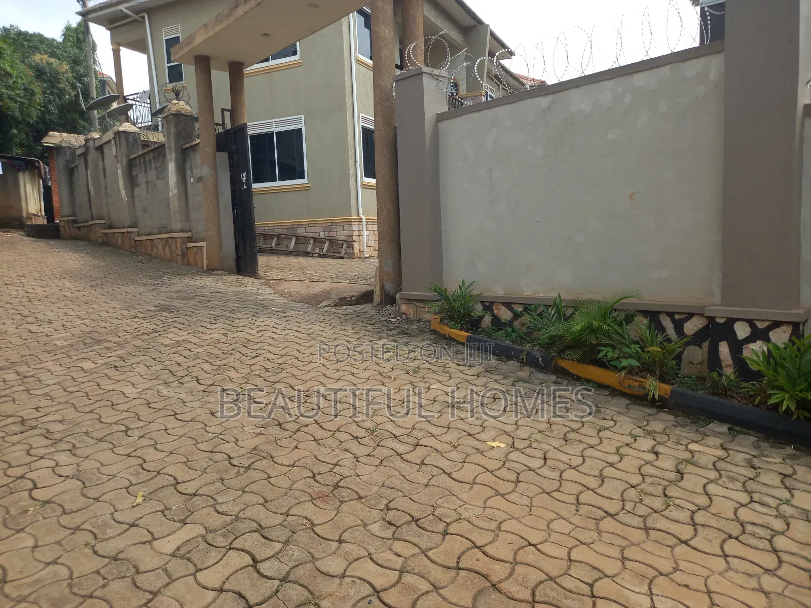 Furnished 2bdrm Apartment in Kyanja, Nakawa for sale in Nakawa