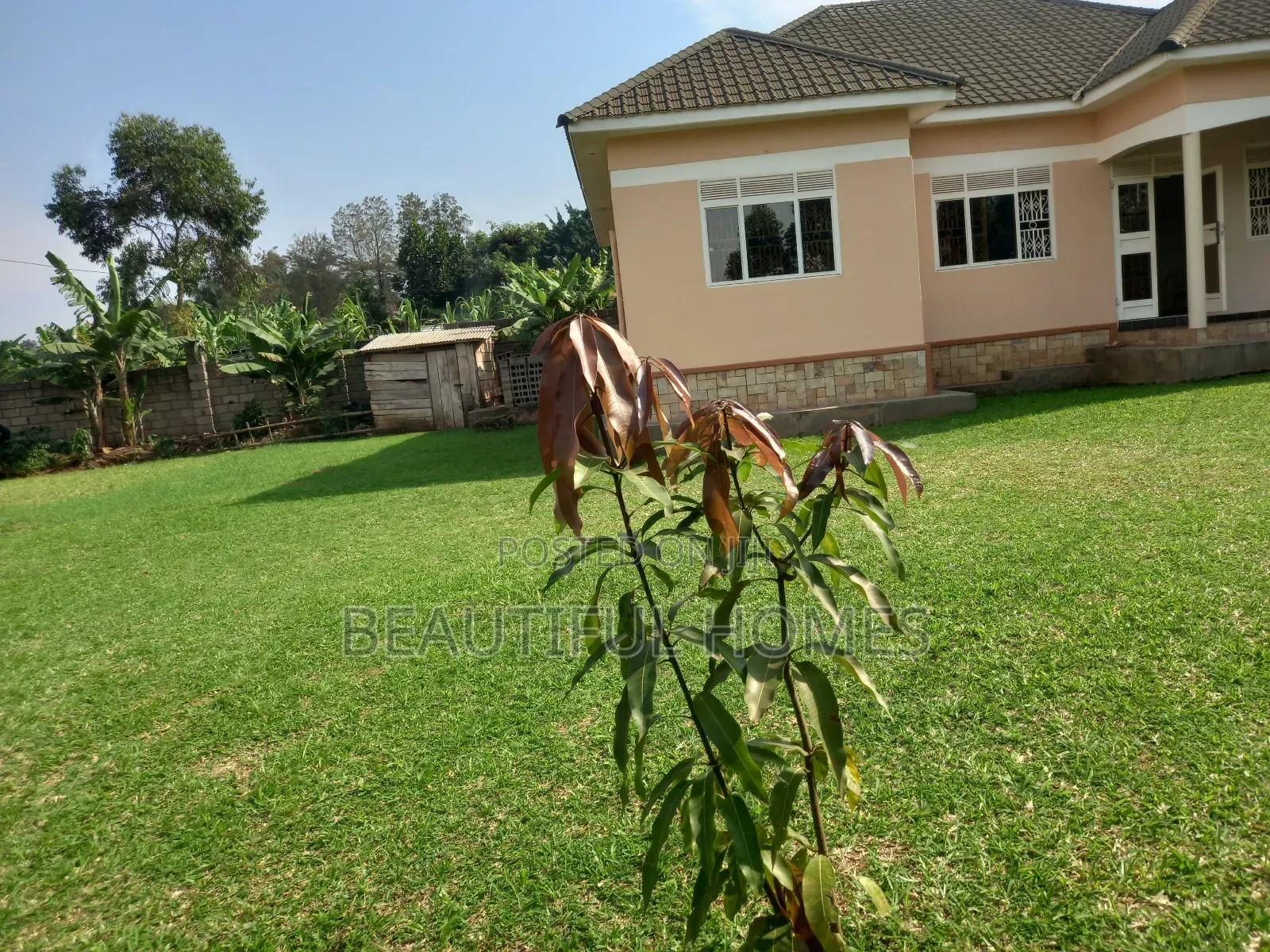 Furnished 3bdrm House in Kisaas, Nakawa for sale in Nakawa