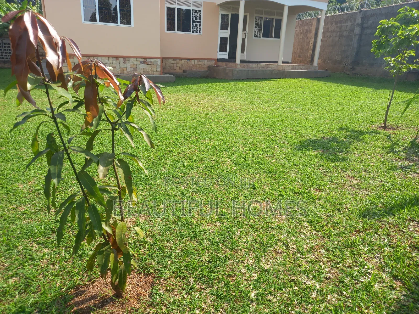 Furnished 3bdrm House in Kisaas, Nakawa for sale in Nakawa