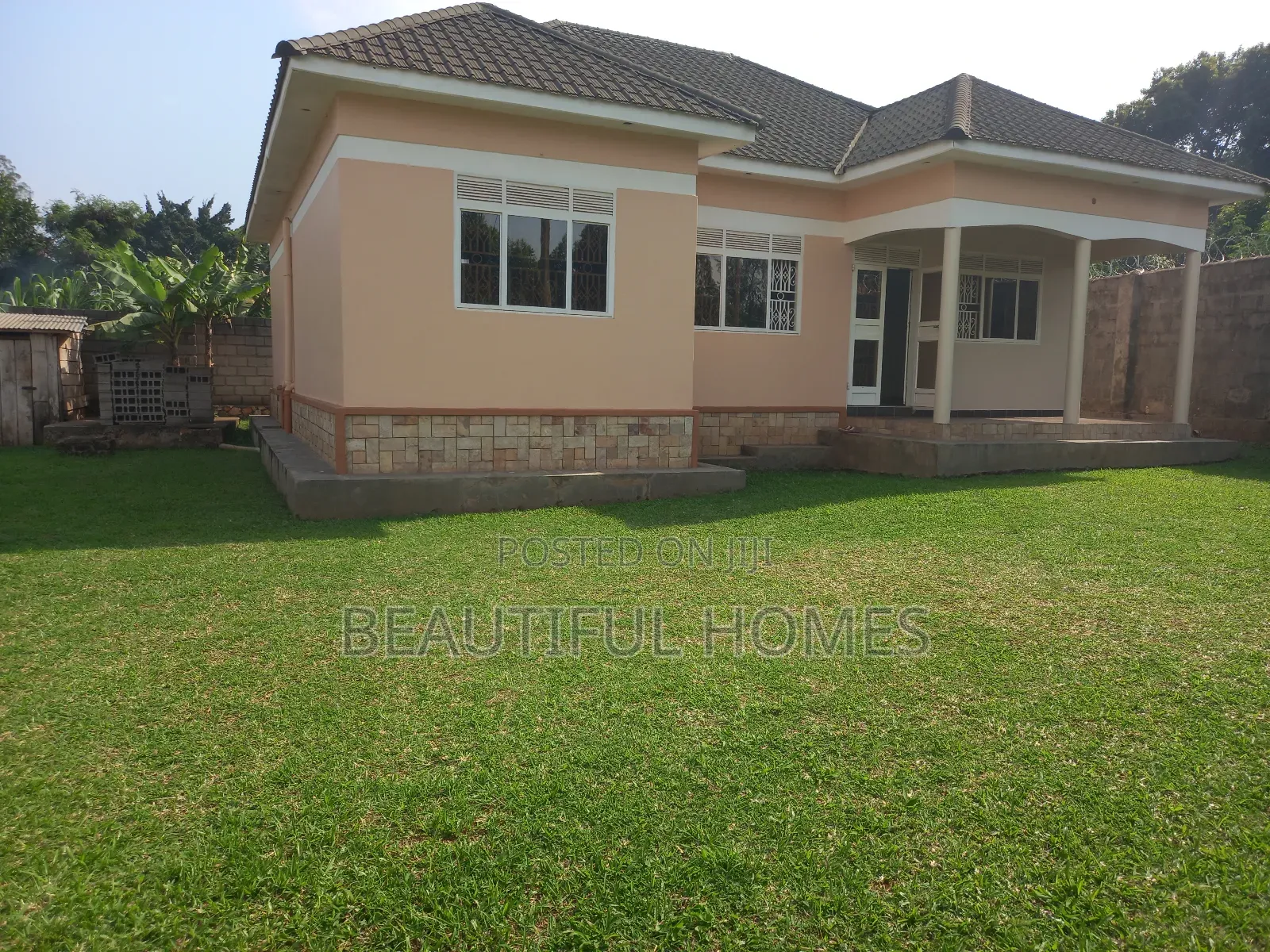 Furnished 3bdrm House in Kisaas, Nakawa for sale in Nakawa