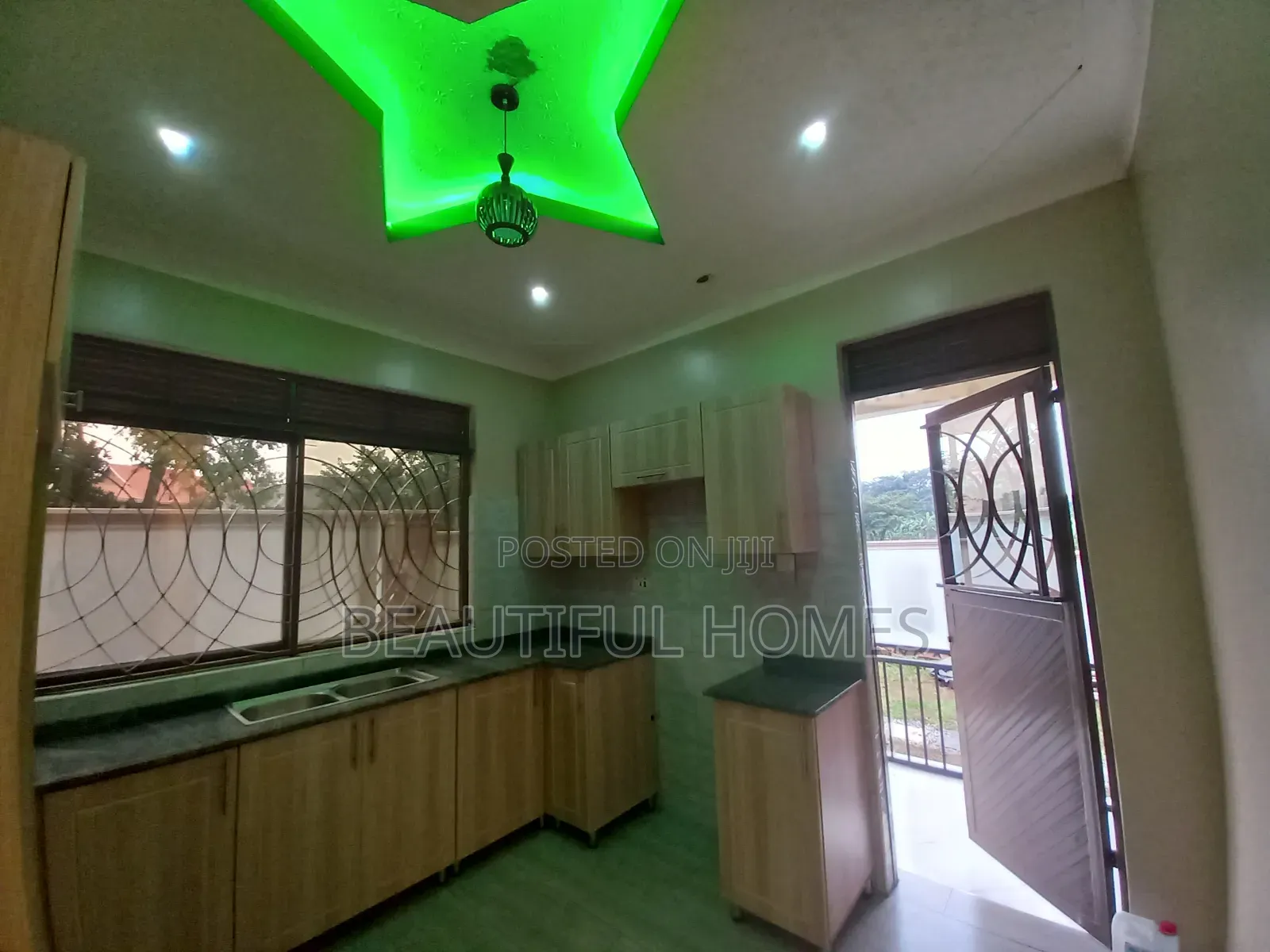 Furnished 4bdrm House in Kira for sale in Kira