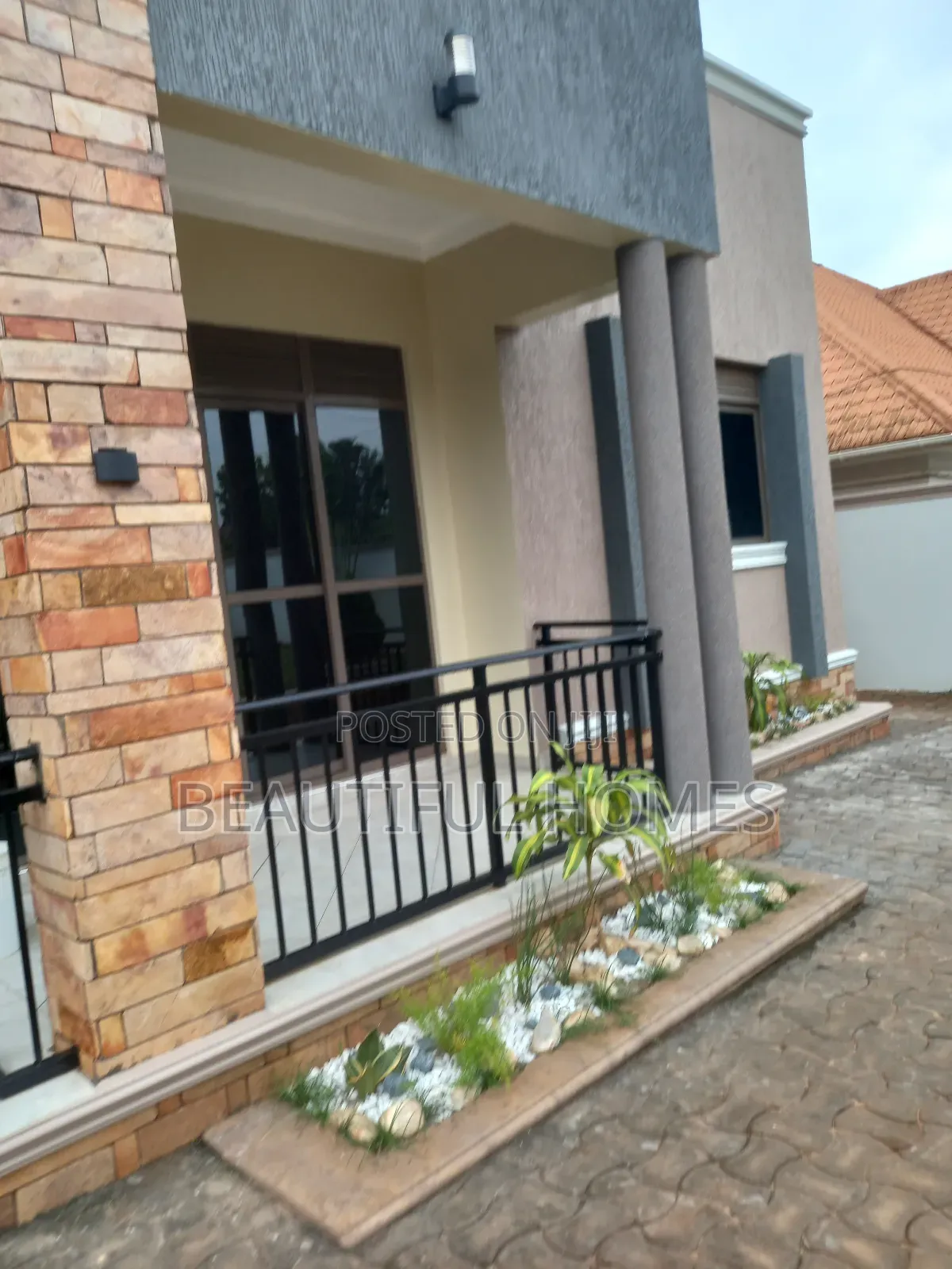Furnished 4bdrm House in Kira for sale in Kira