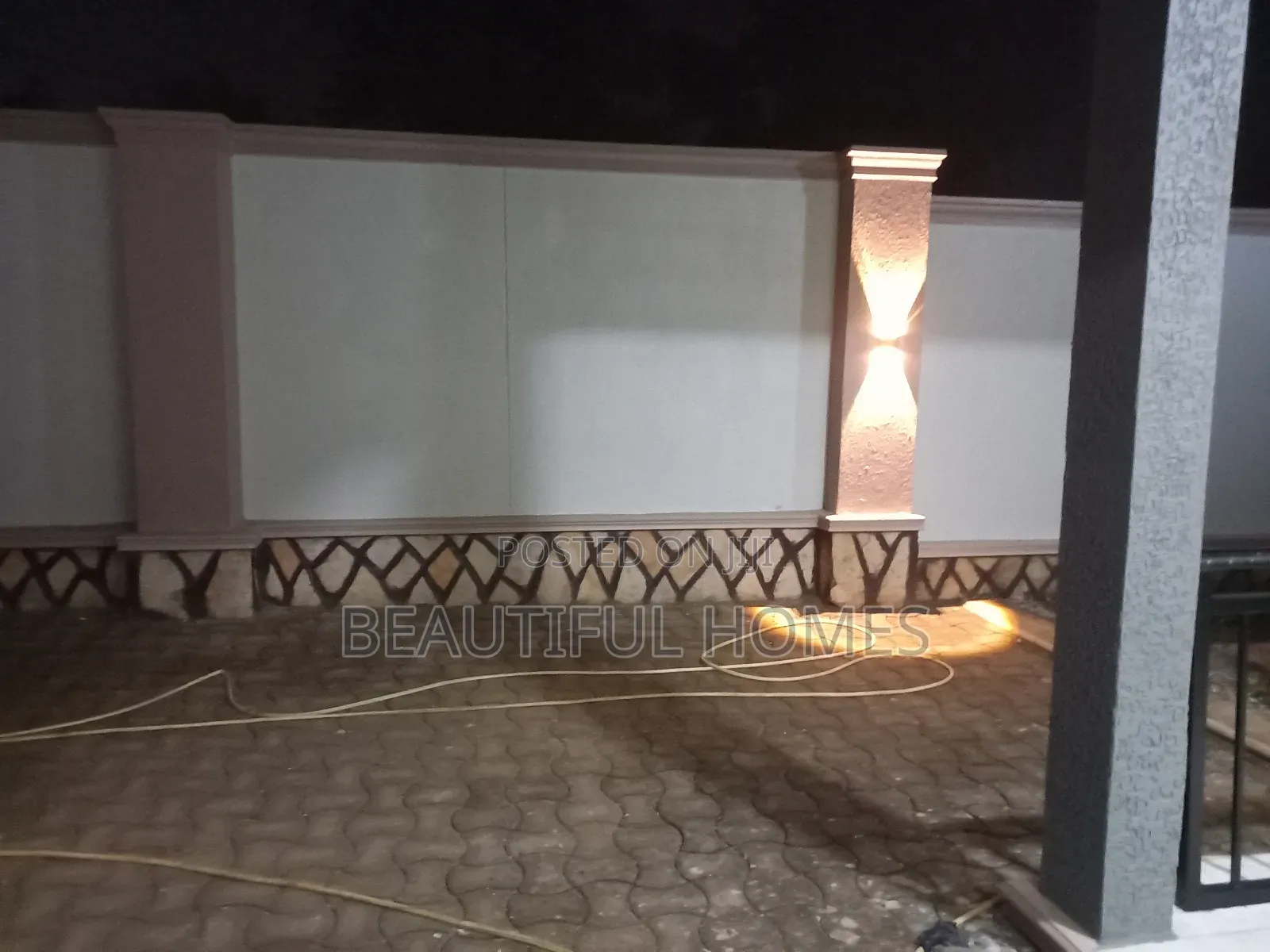 Furnished 4bdrm House in Kira for sale in Kira
