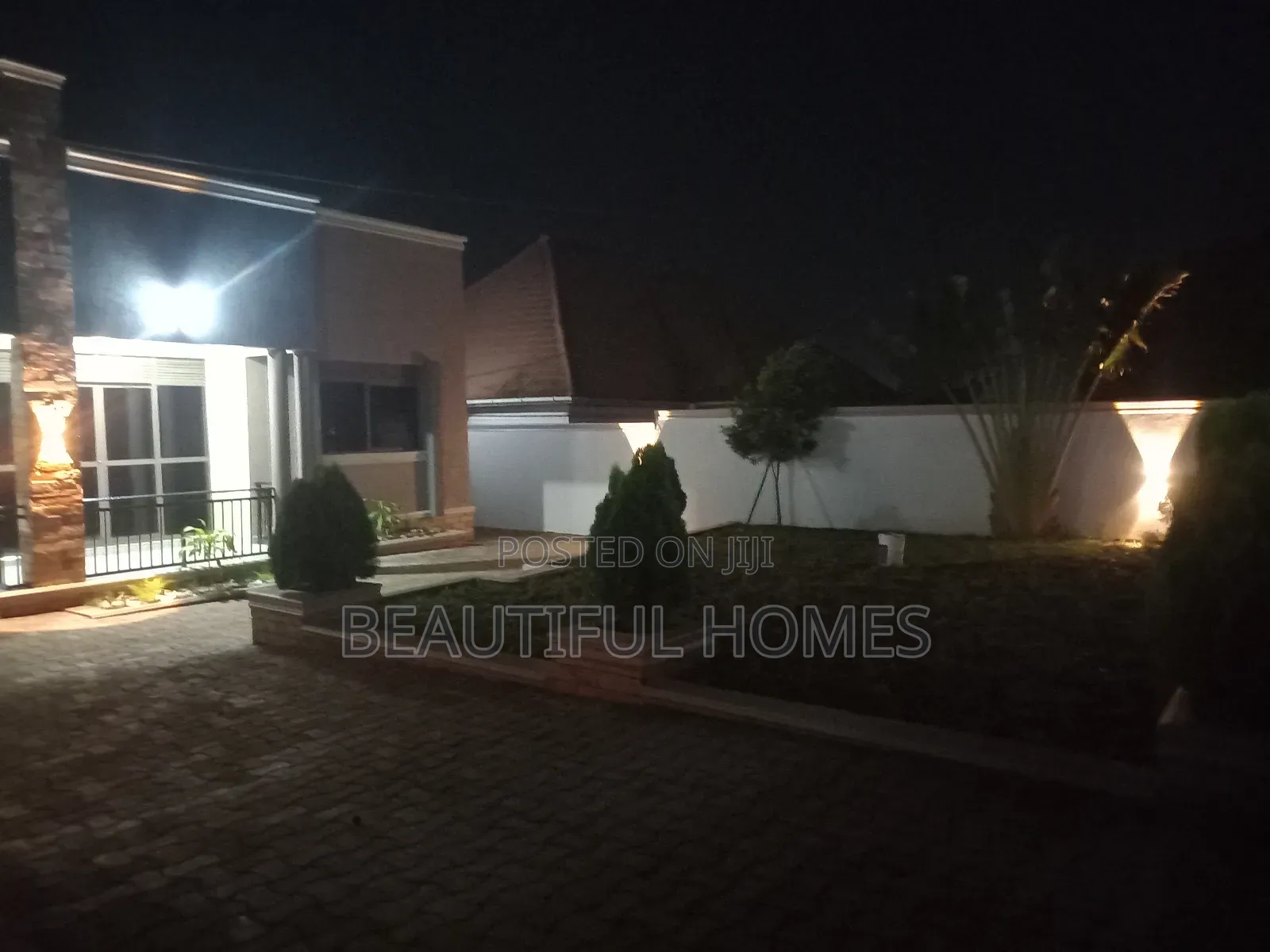 Furnished 4bdrm House in Kira for sale in Kira