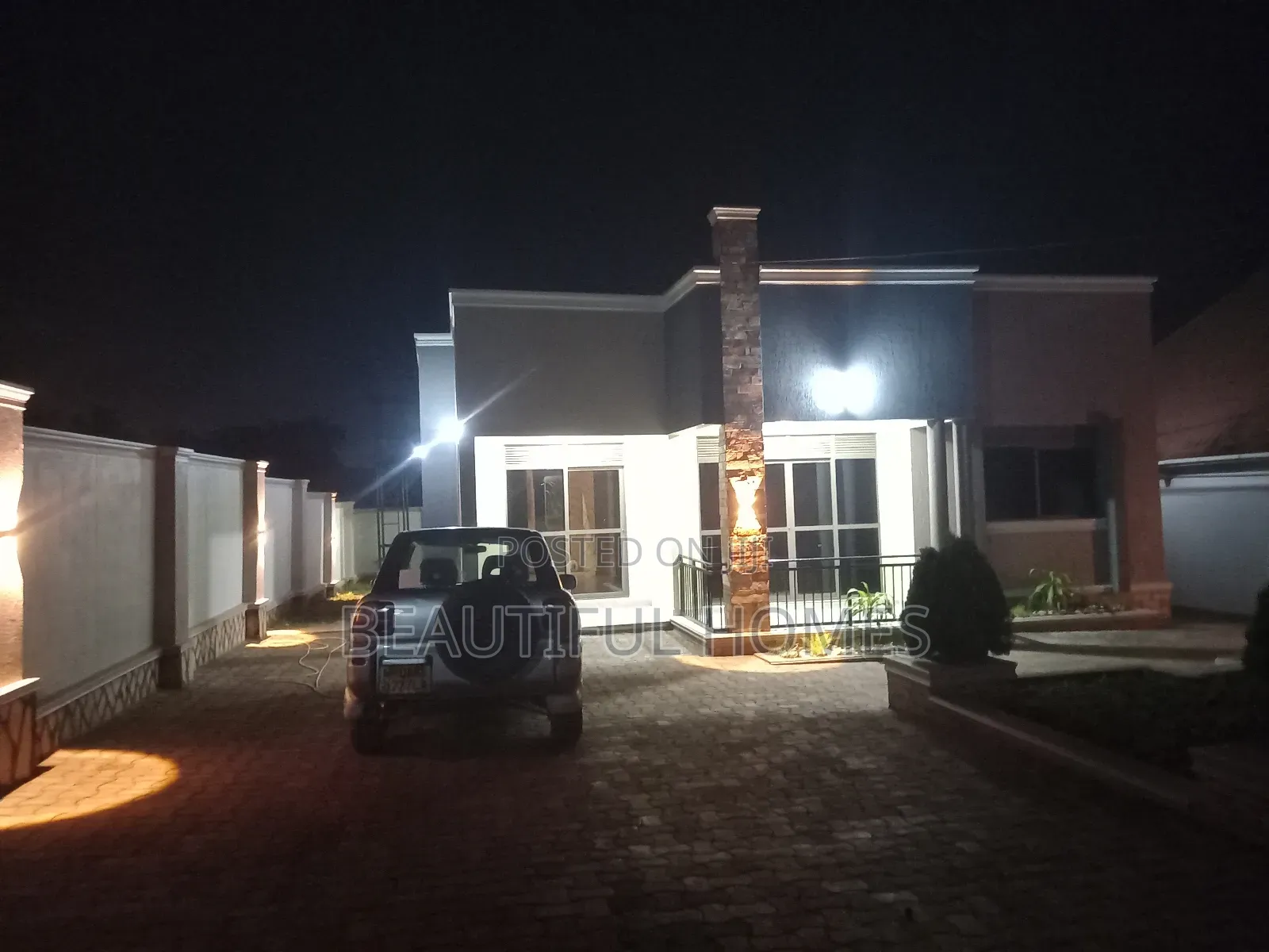 Furnished 4bdrm House in Kira for sale in Kira