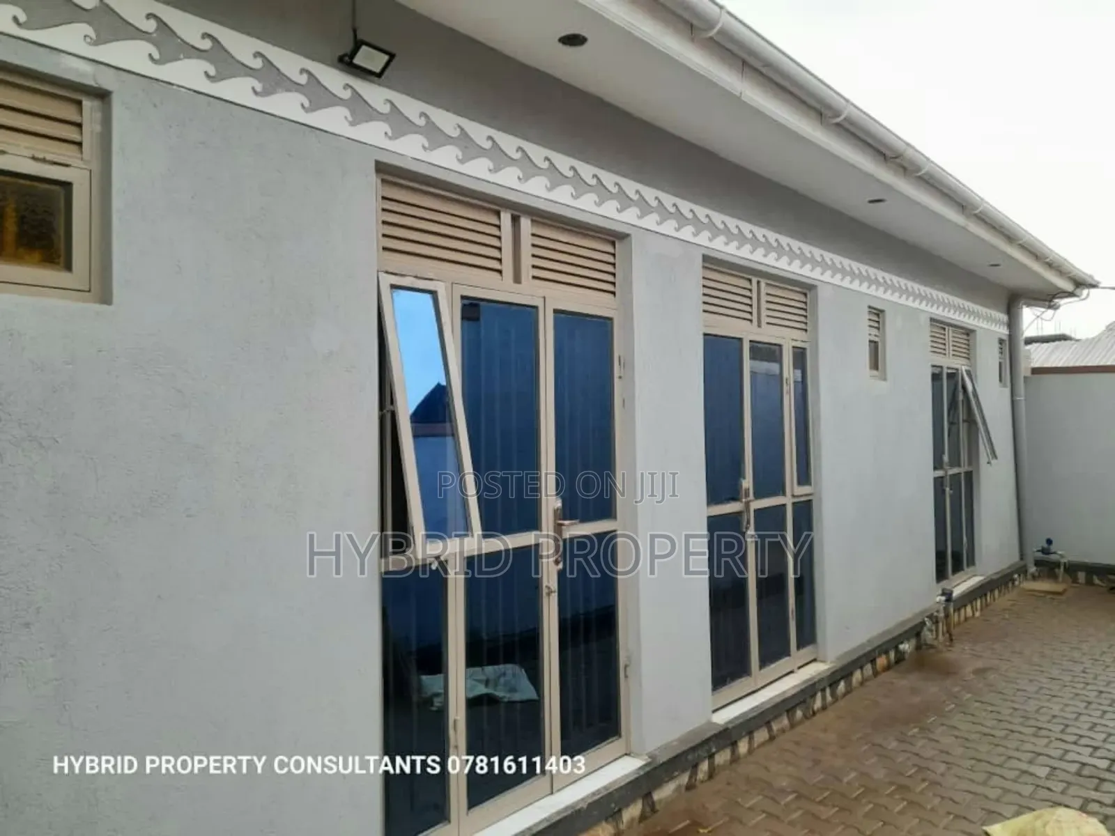 3bdrm Apartment in Kasubi Town Along, Rubaga for sale in Rubaga