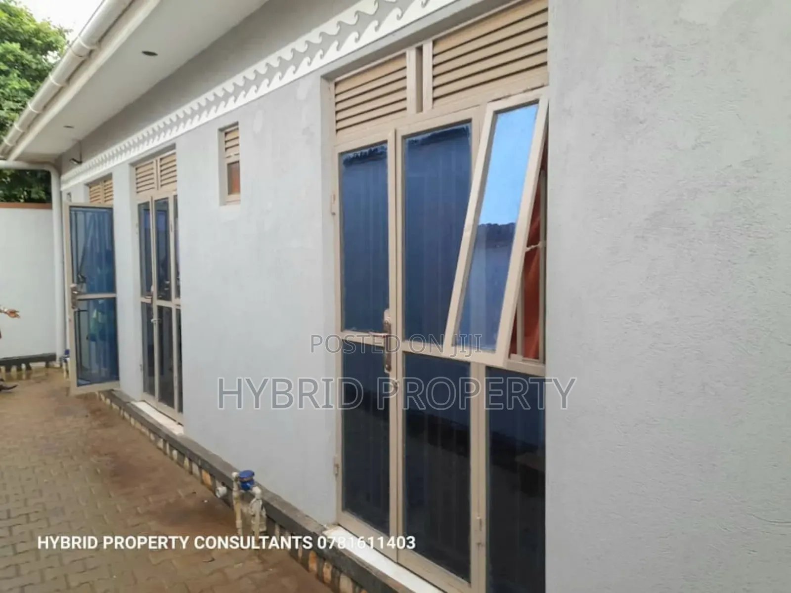 3bdrm Apartment in Kasubi Town Along, Rubaga for sale in Rubaga
