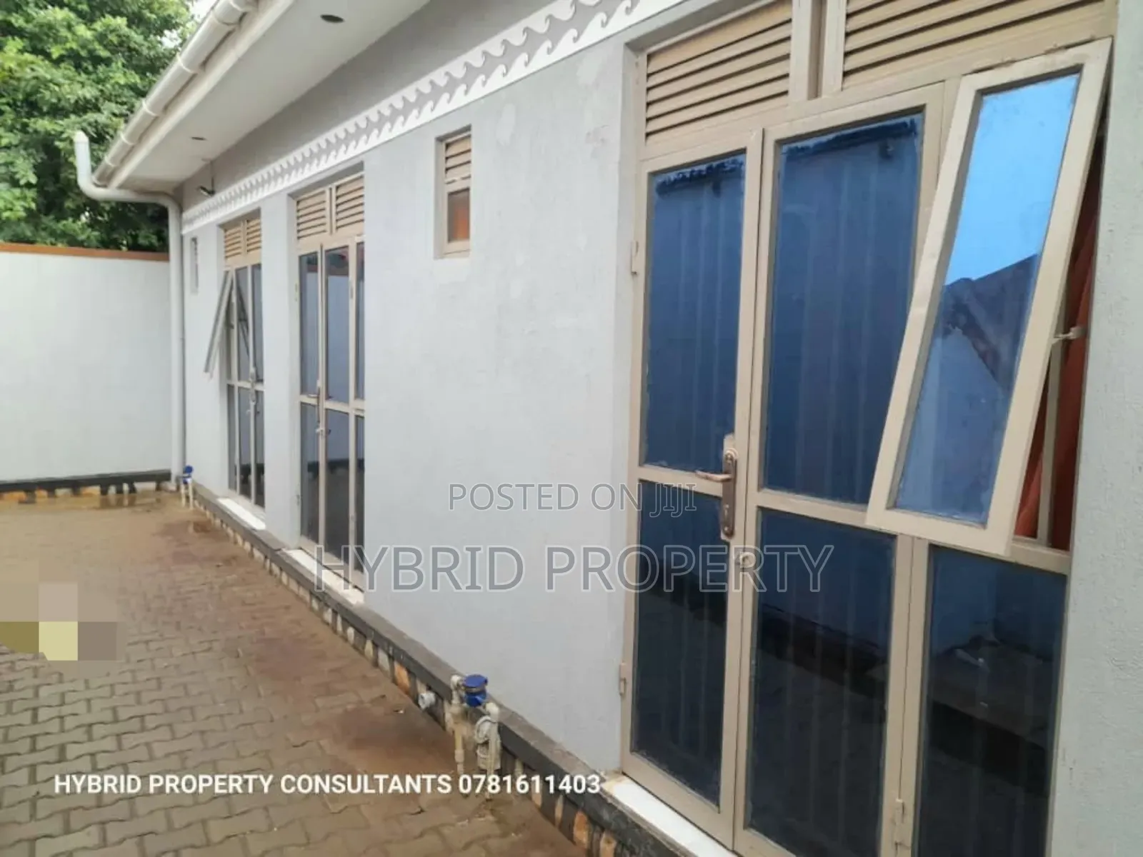 3bdrm Apartment in Kasubi Town Along, Rubaga for sale in Rubaga