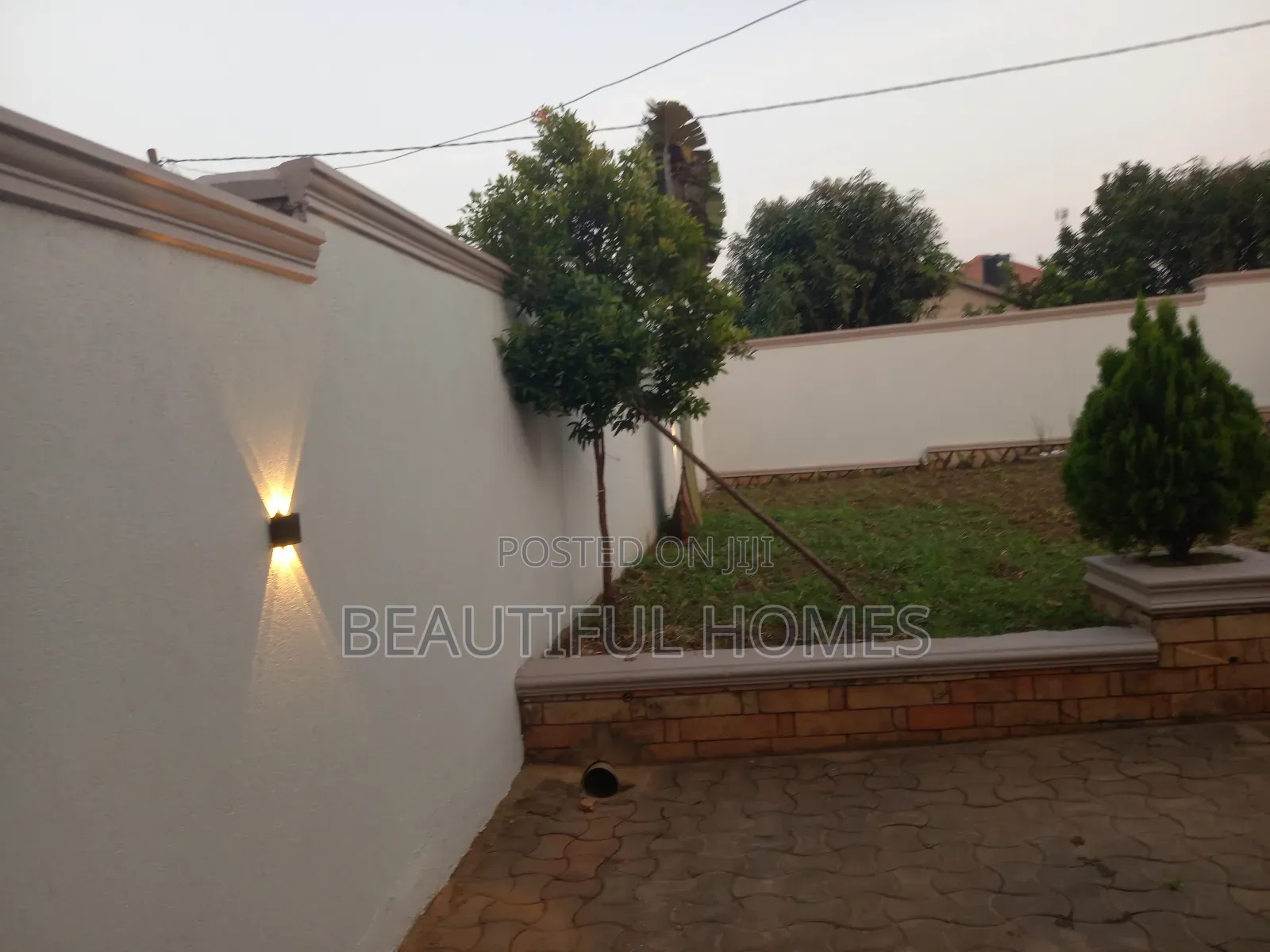 Furnished 4bdrm Bungalow in Kira for sale in Kira