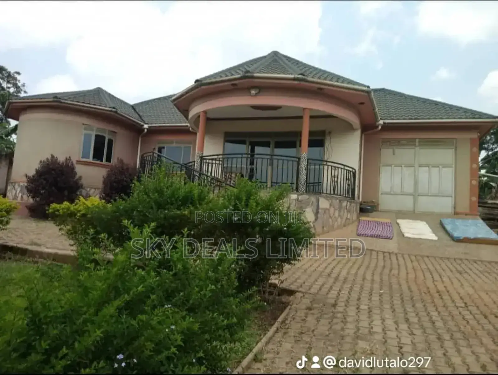 3bdrm Bungalow in Buwate, Nakawa for rent in Nakawa