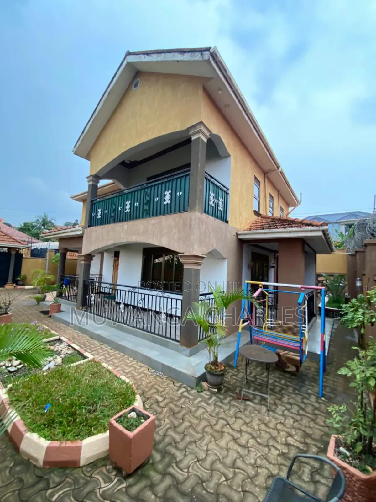 Furnished 5bdrm Duplex in Fs Properties Ltd, Central Division for sale in Central Division