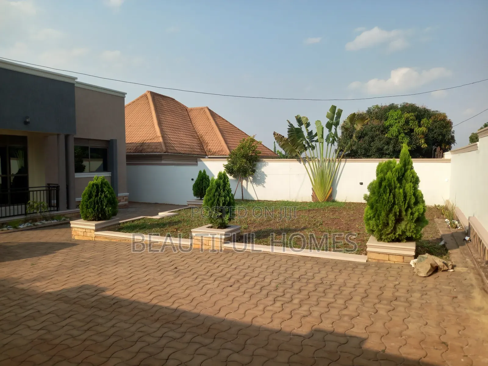 Furnished 4bdrm House in Kira for sale in Kira