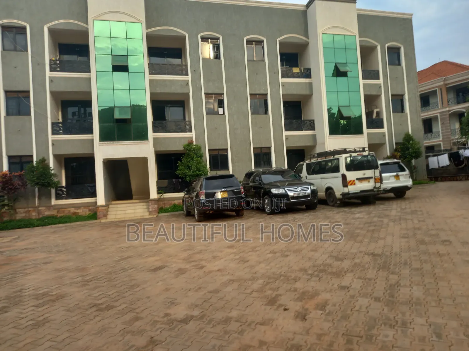 Furnished 2bdrm Apartment in Kira Town for sale in Kira