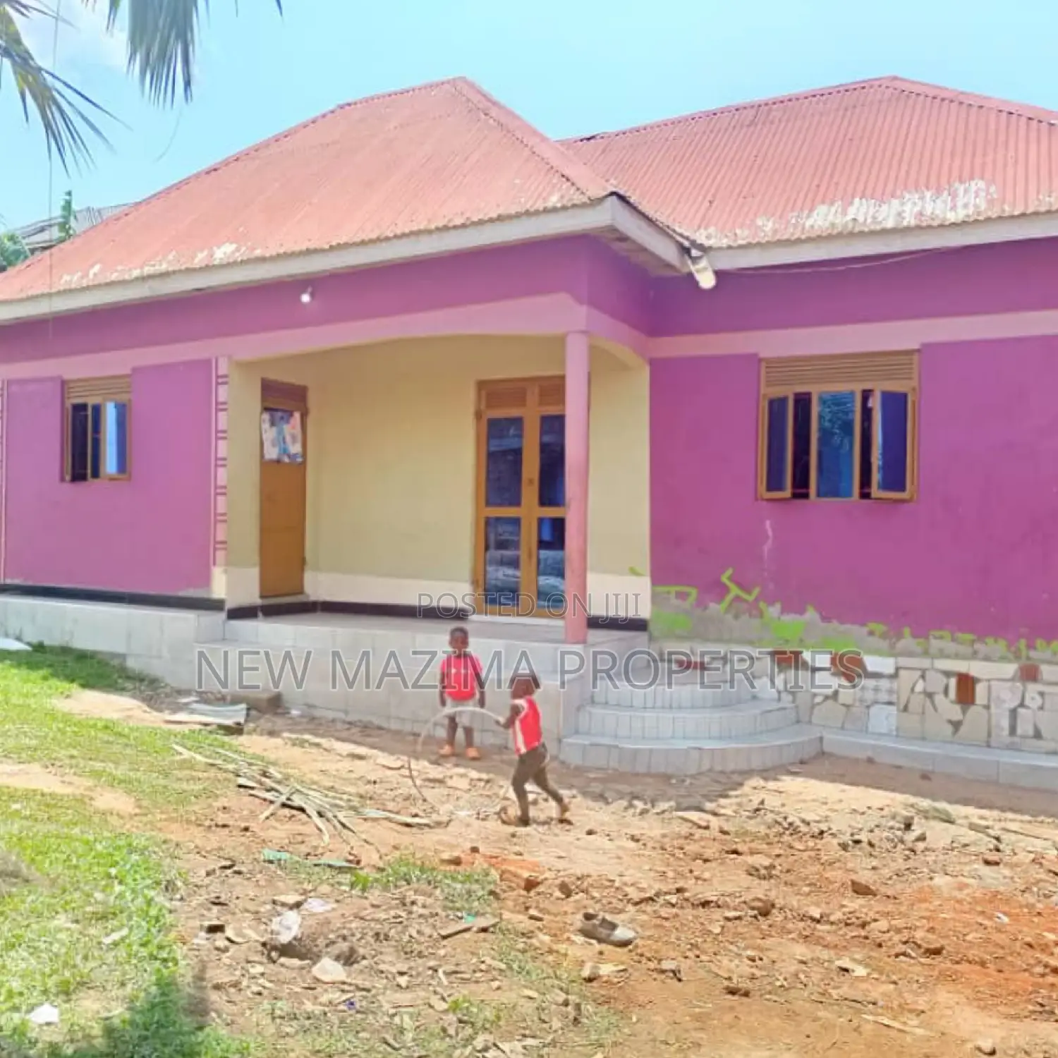 2bdrm House in Buloba Town, Division A for sale in Division A