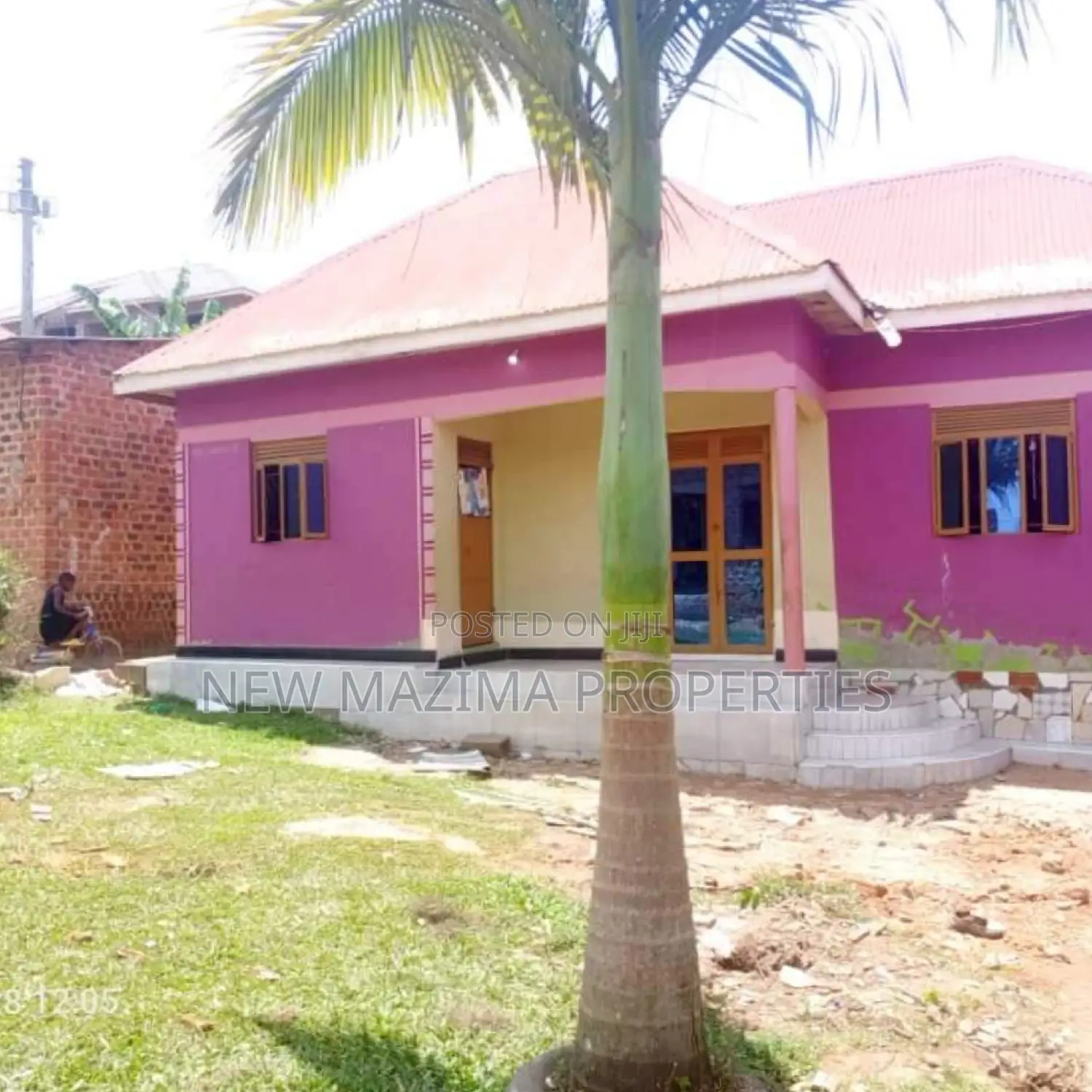 2bdrm House in Buloba Town, Division A for sale in Division A