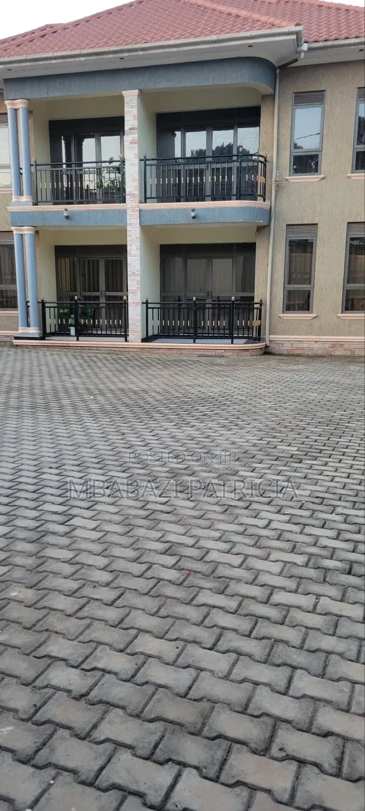 8bdrm House in Non, Nabweru for sale in Nabweru