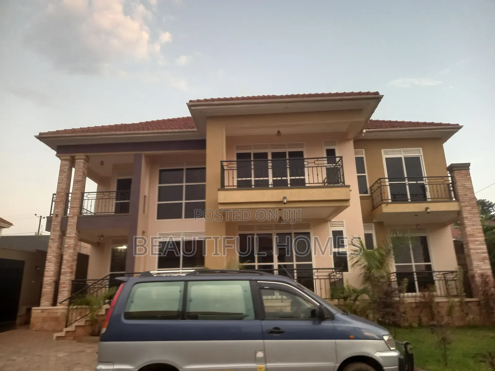 Furnished 6bdrm Mansion in Kira Ministers, Central Division for sale in Central Division