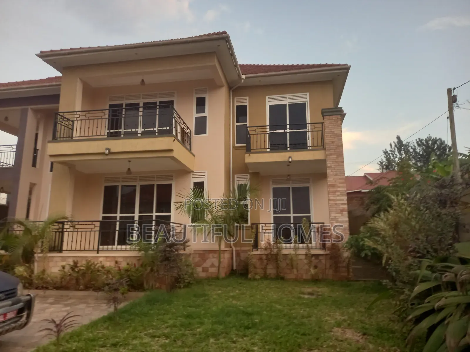 Furnished 6bdrm Mansion in Kira Ministers, Central Division for sale in Central Division
