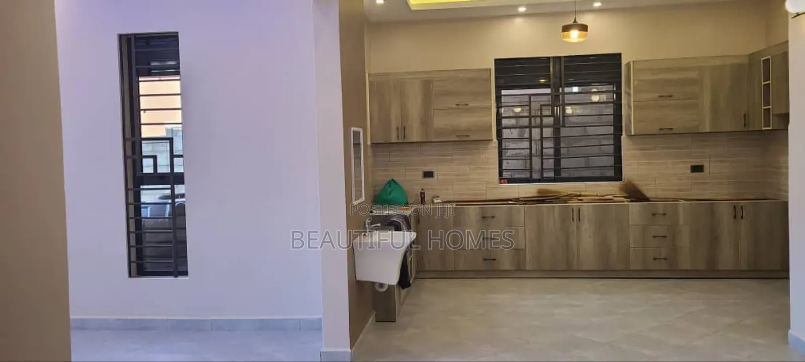 Furnished 4bdrm House in Kajjansi Bweya, Ssabagabo-Makindye for sale in Ssabagabo-Makindye