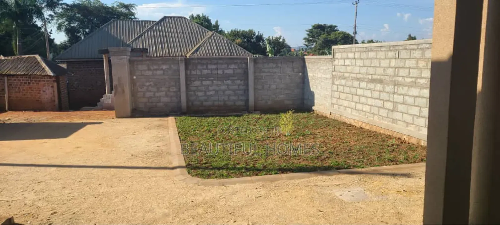 Furnished 4bdrm House in Kajjansi Bweya, Ssabagabo-Makindye for sale in Ssabagabo-Makindye