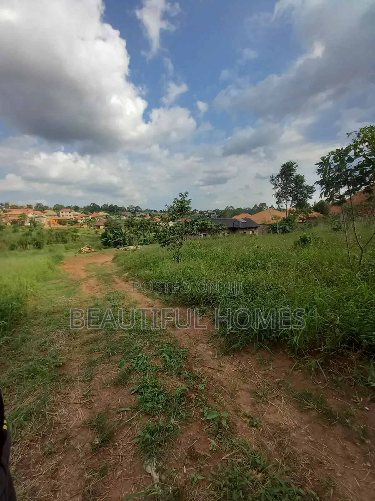 Namugongo Fast Sale Plots in Kira
