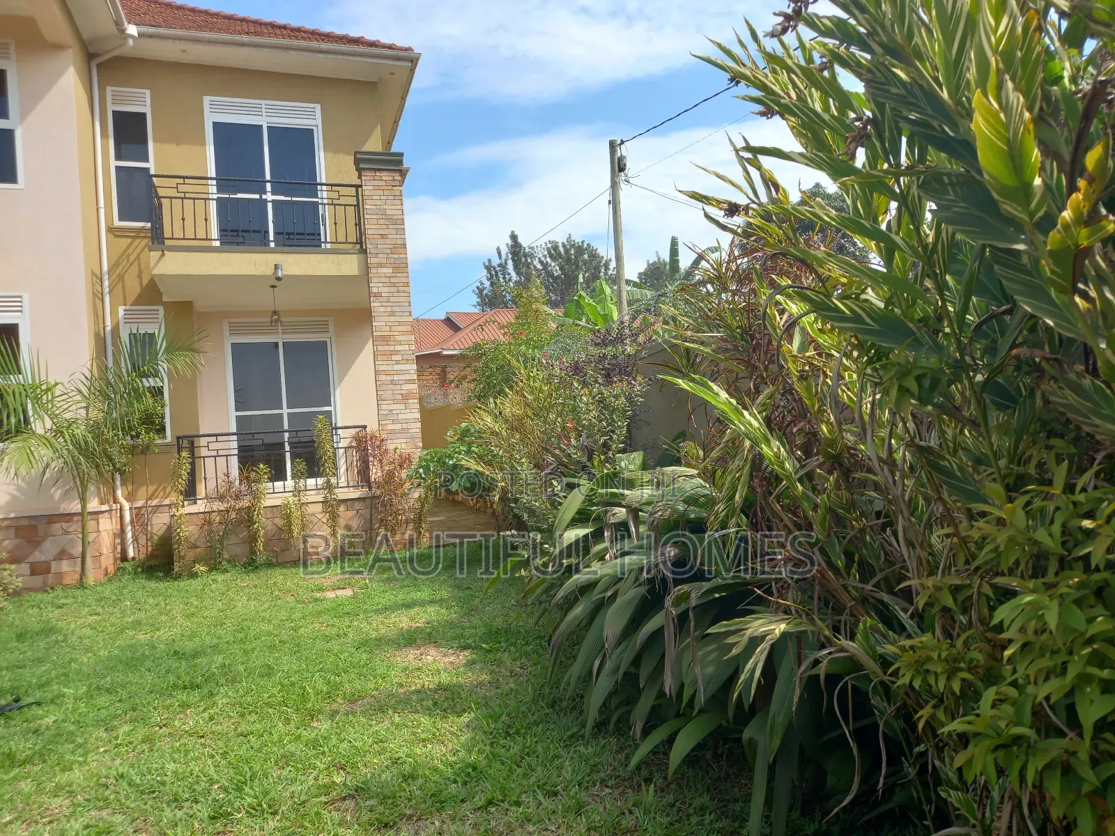Furnished 6bdrm Mansion in Kira for sale in Kira