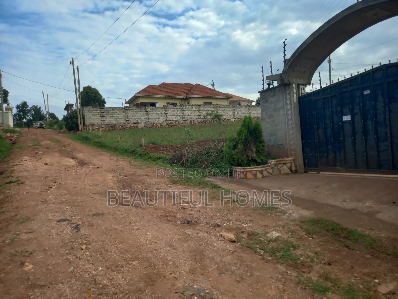 Nakwero Plot for Sell in Kira