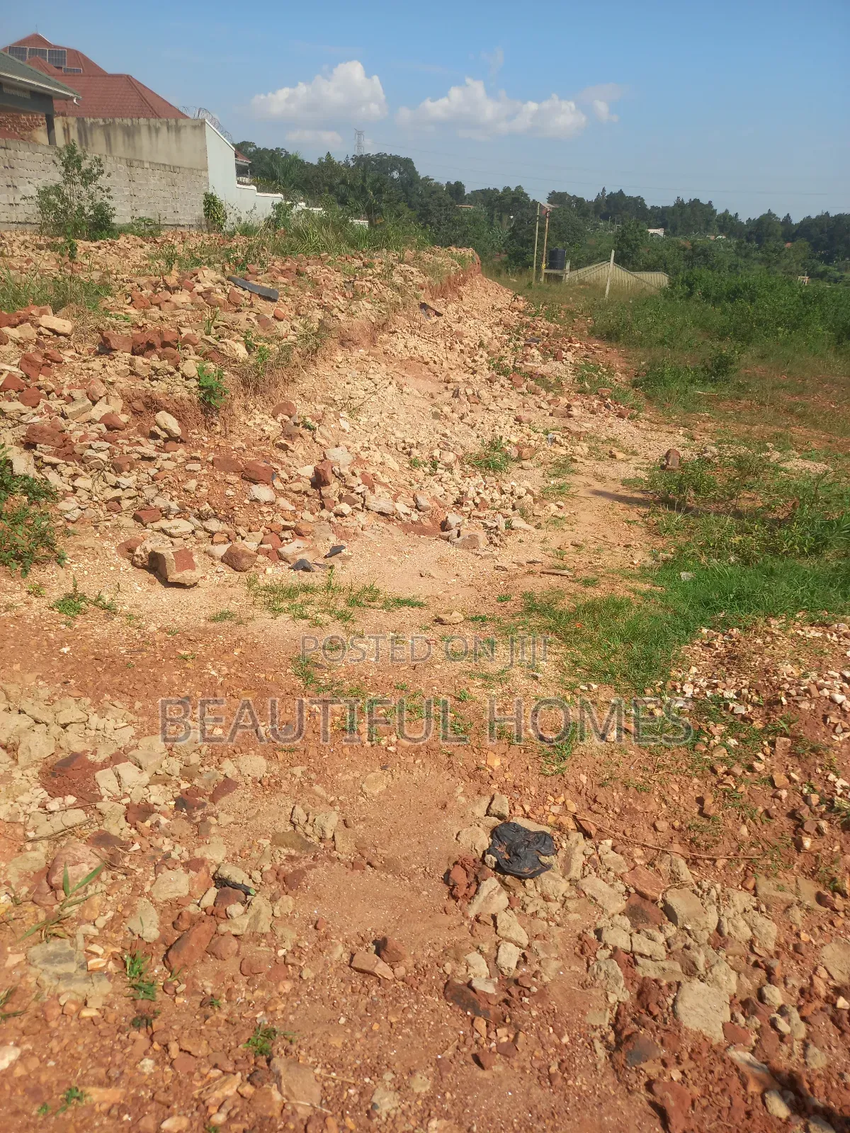 Nabusugwe Plot on Sell in Kira