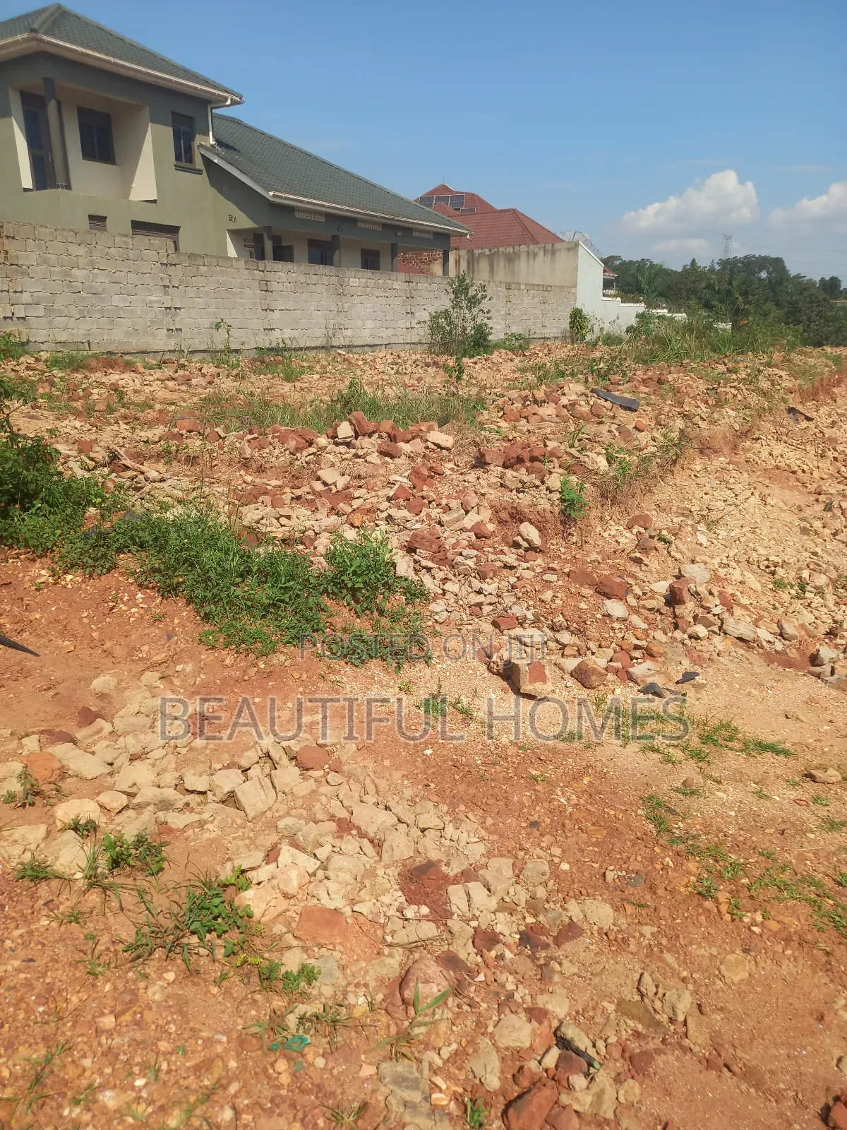 Nabusugwe Plot on Sell in Kira
