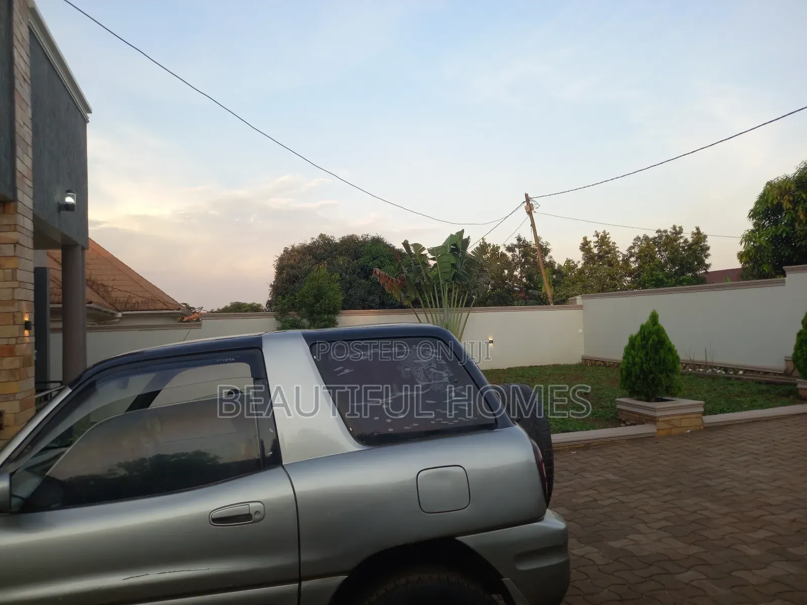 Furnished 4bdrm House in Kira for sale in Kira