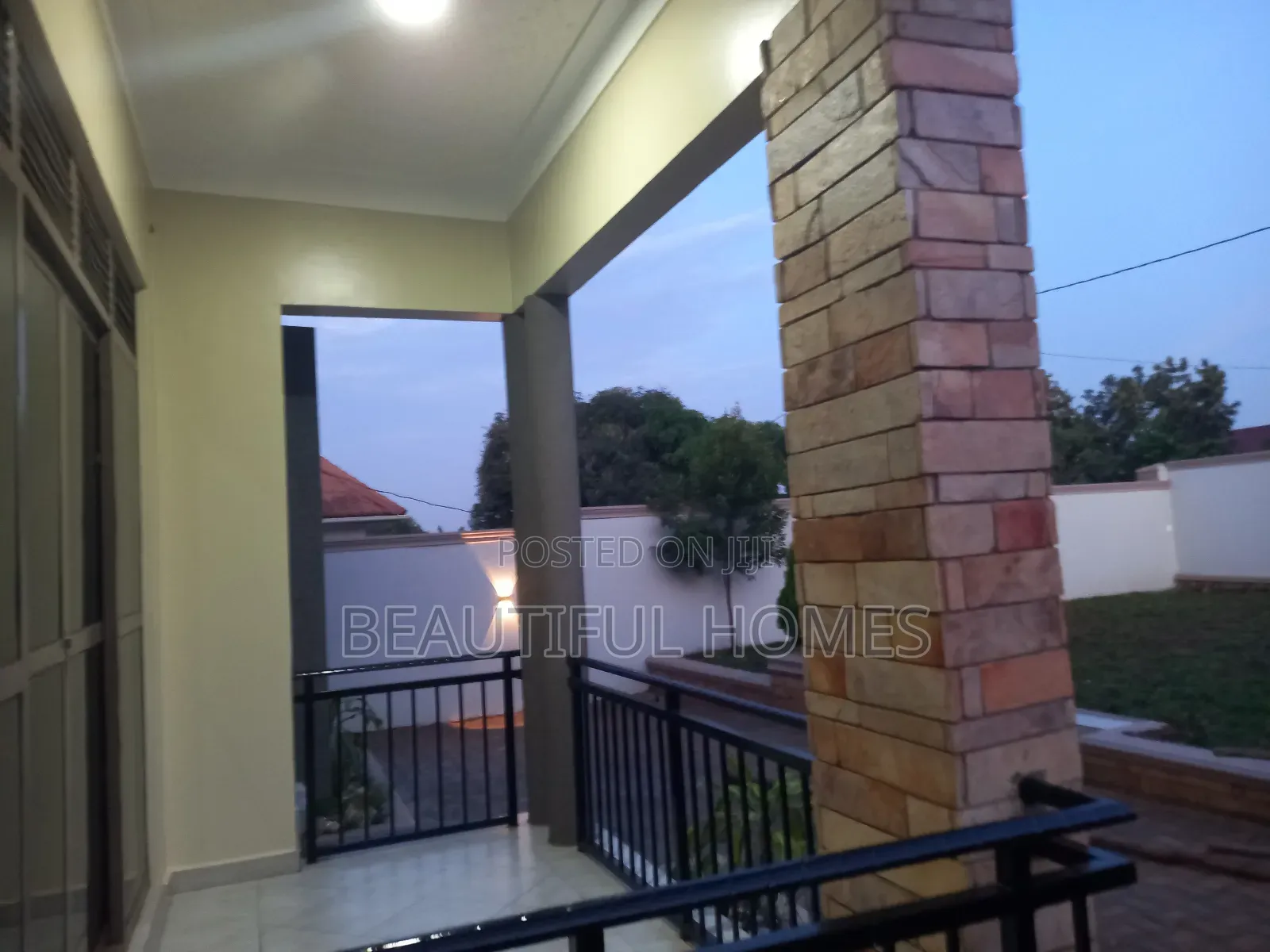 Furnished 4bdrm Villa in Kira for sale in Kira