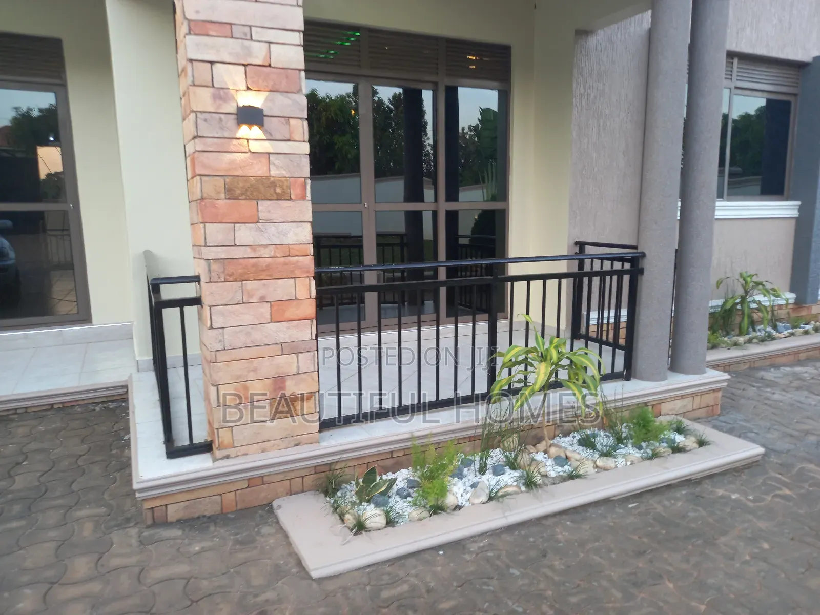 Furnished 4bdrm House in Kira for sale in Kira