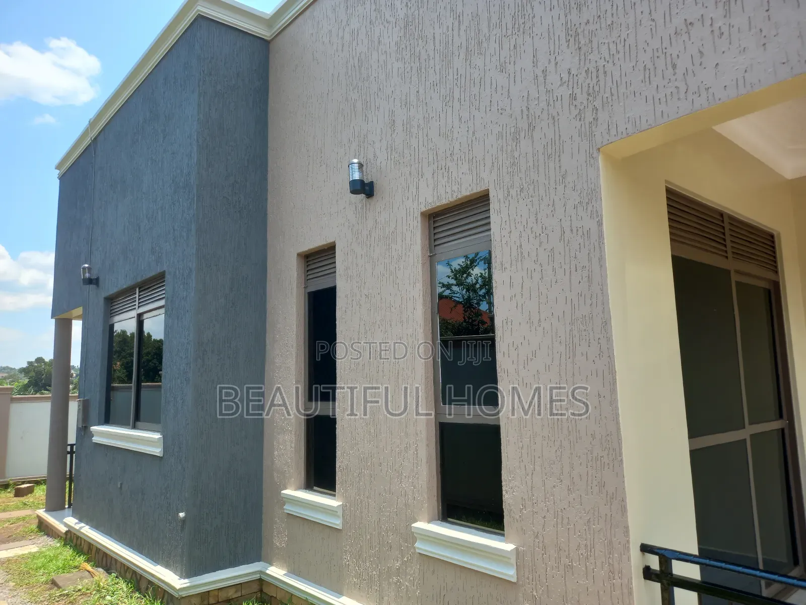 Furnished 4bdrm Bungalow in Kira for sale in Kira