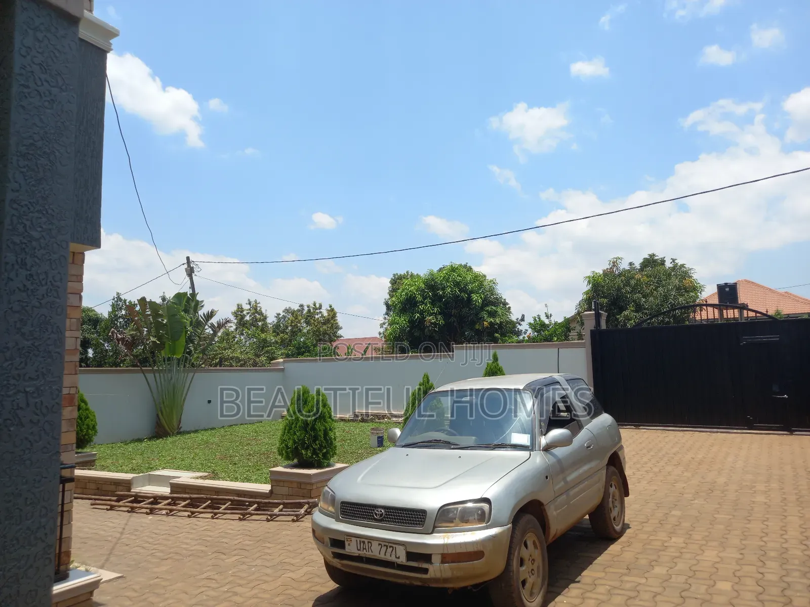 Furnished 4bdrm House in Kira for sale in Kira