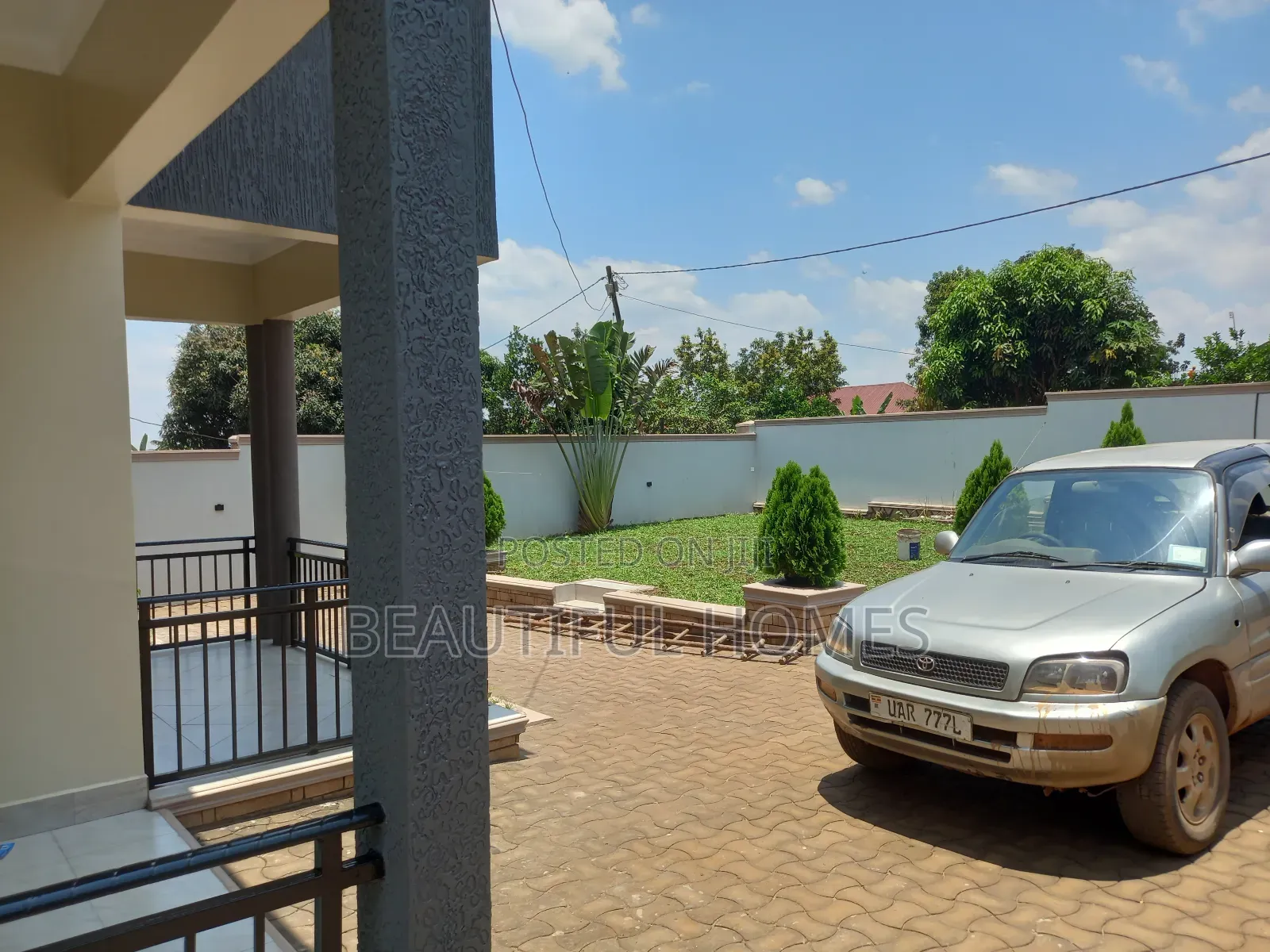 Furnished 4bdrm House in Kira for sale in Kira